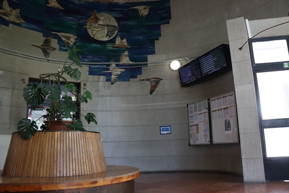 Balatonalmádi autóbusz-állomás belső tér
