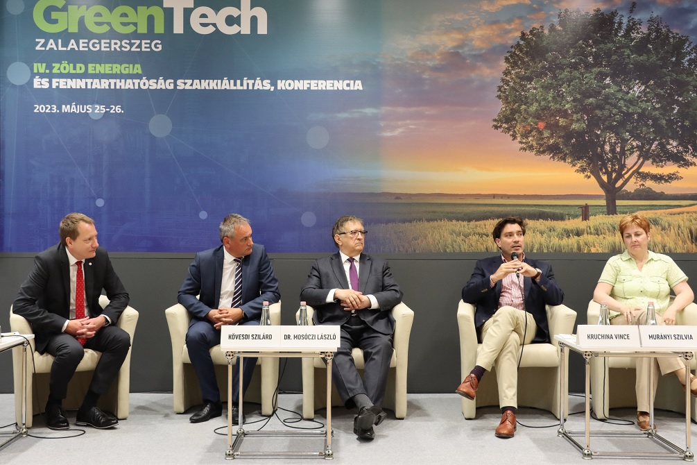Szakmai beszélgetés a fenntartható közlekedésről a Greentechen