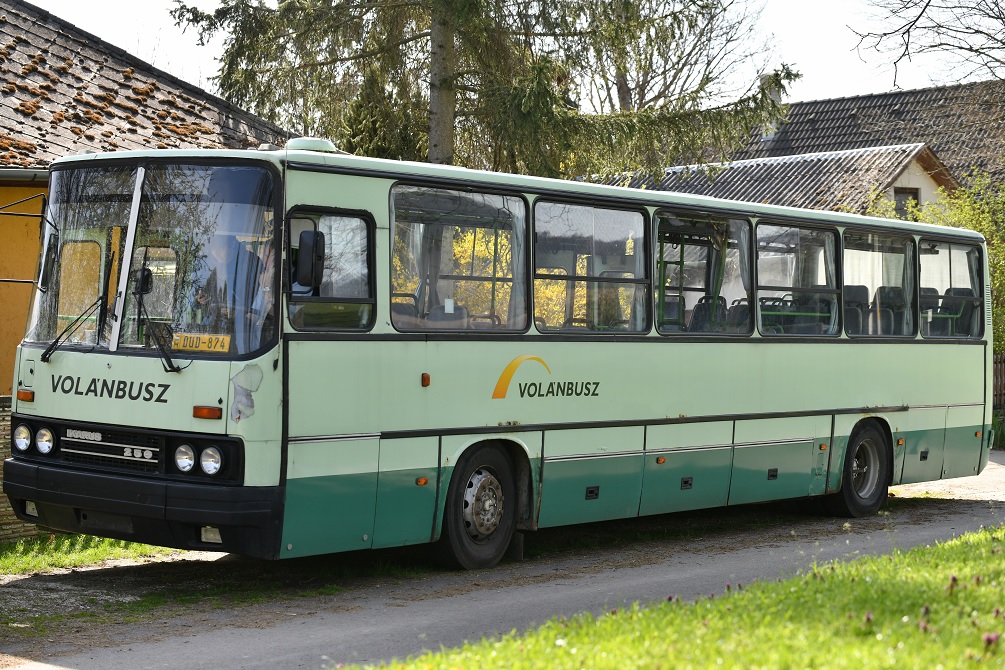 A DUD-874 nyugalmazott Ikarus 256